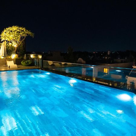 The City Boutique Hotel ビエンホア エクステリア 写真